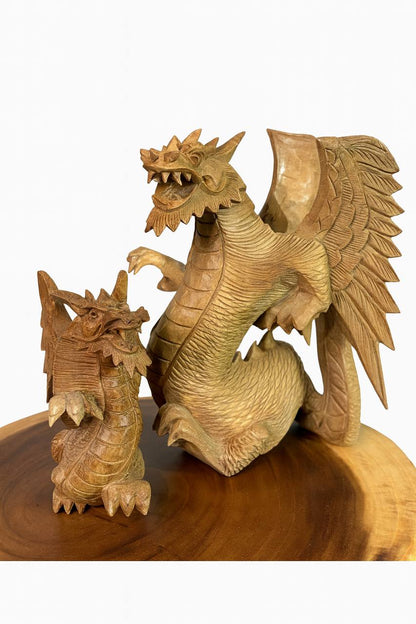 Holzfigur „Drache“ aus Indonesien