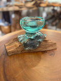 Handgefertigter Teelichthalter aus Glas & Teakholz