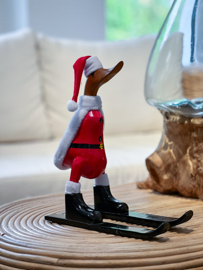 Weihnachtsmann auf Ski