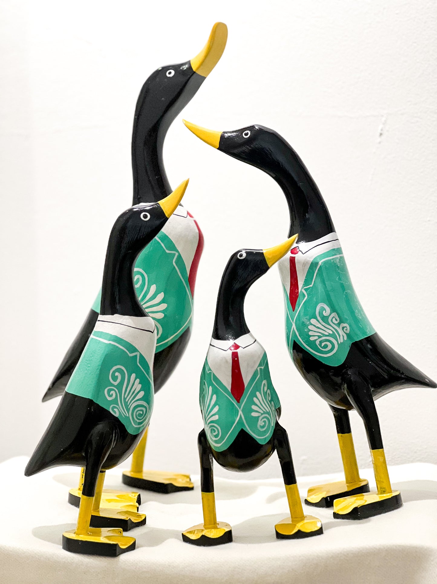 Elegante Enten (Grüner Anzug)