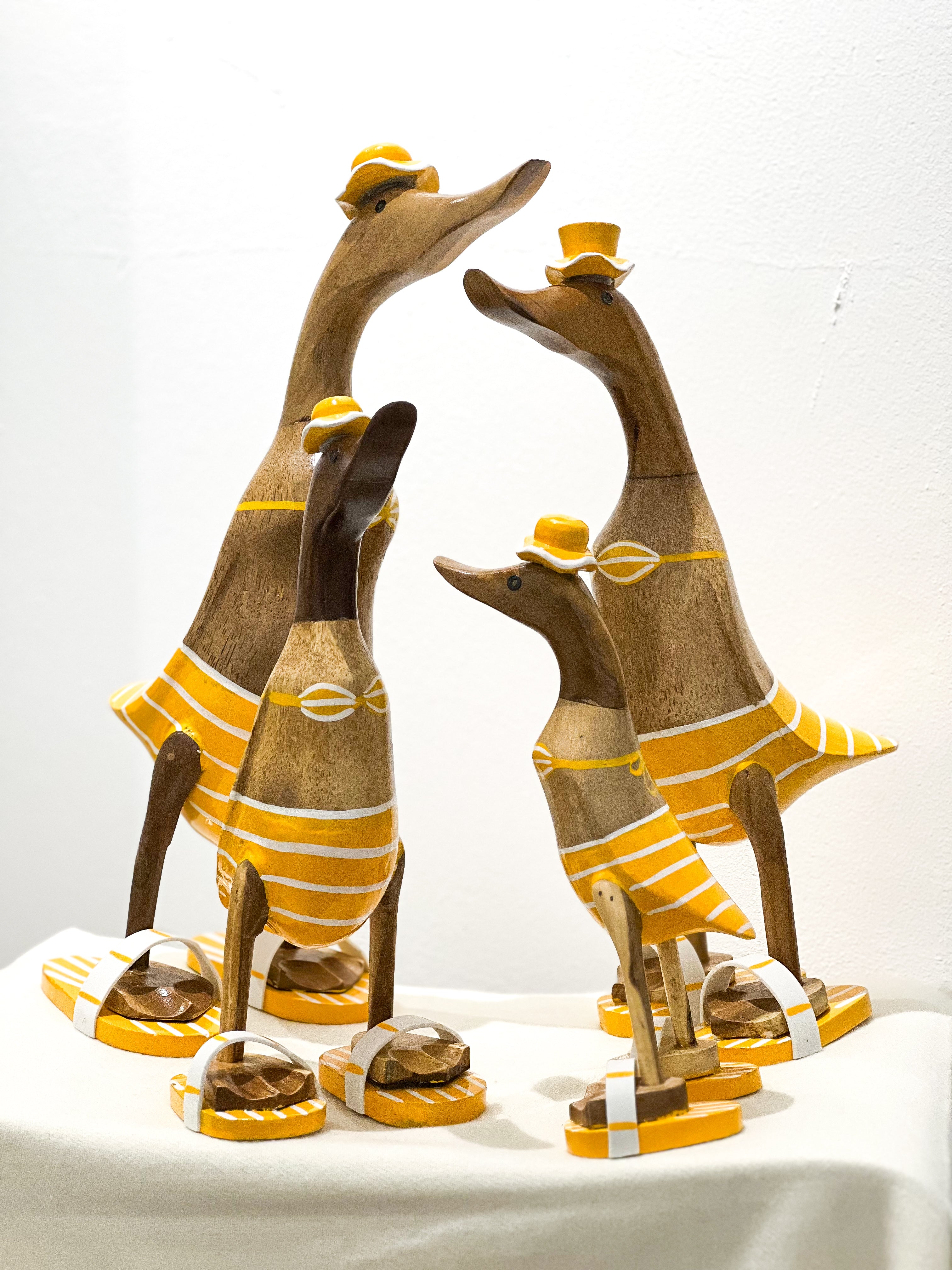 Bade Enten Familie (Gelb-Weiß Gestreift)