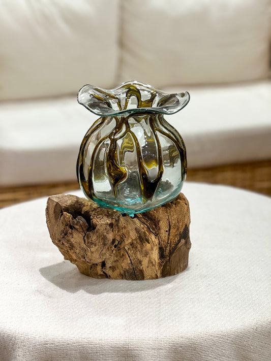 Glasvase mit natürlichem Holz Akzent