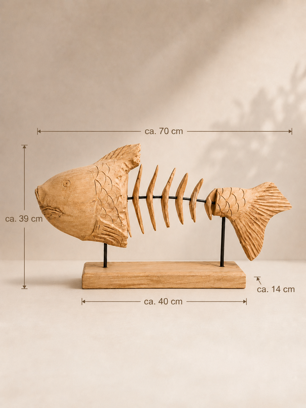 Handgefertigte Fisch-Skulptur aus massivem Teakholz